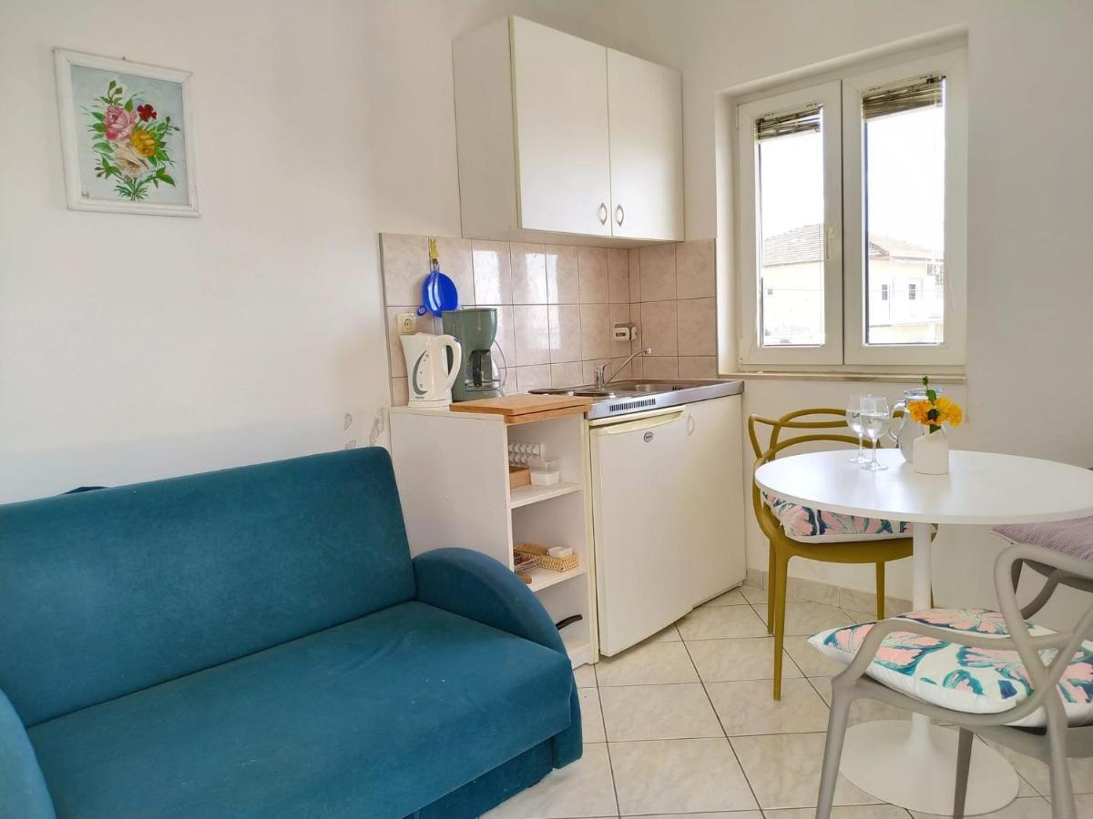 Apartments With A Parking Space Sumpetar, Omis - 11798 Jesenice (Split-Dalmatia) Exterior foto